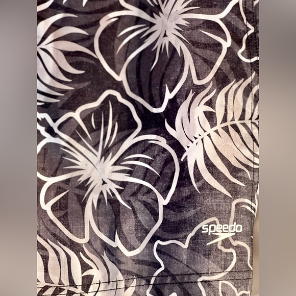 Men’s Speedo NWT Board Shorts Swim Trunks Tropical Suit UPF 50 Sz L Hawaiin - Picture 6 of 7